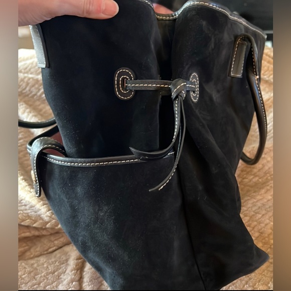 Dooney and Bourke large suede bag - Picture 7 of 8